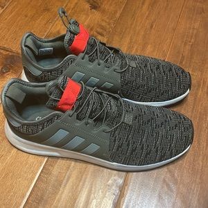 Adidas Laceless Sneakers in Army Green